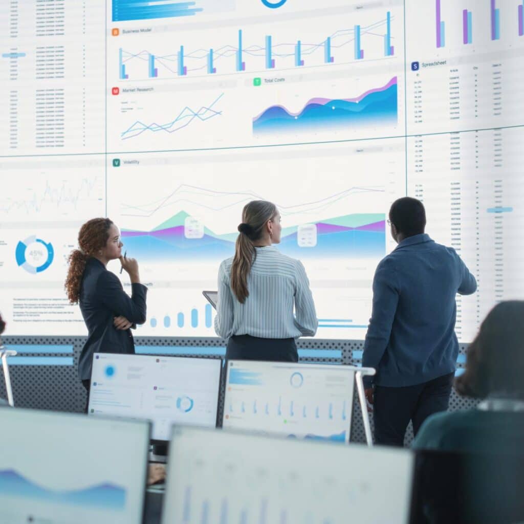 Corporate Performance for Financial Services | P&C Global