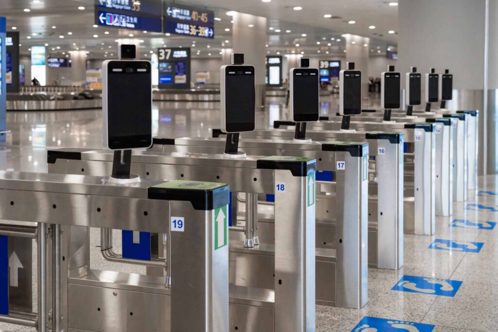 Automated airport gates with facial recognition showcases aviation AI, Data & Cognitive Sciences.