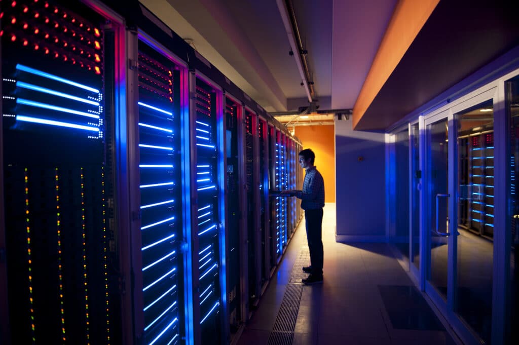 IT Engineer in Action Configuring Servers representing systems integration consulting